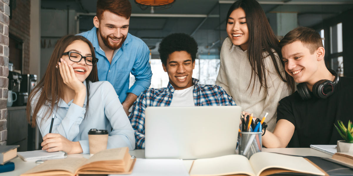 students at computer